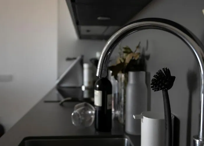 Maison 12 Trastevere-apartment In The Center